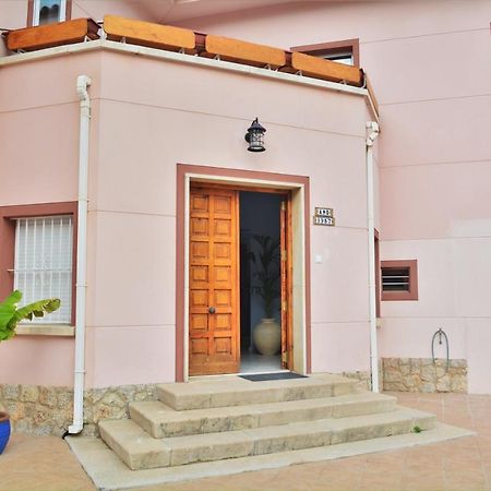 Chalet Villa Los Hipocampos 쿠엘라 외부 사진